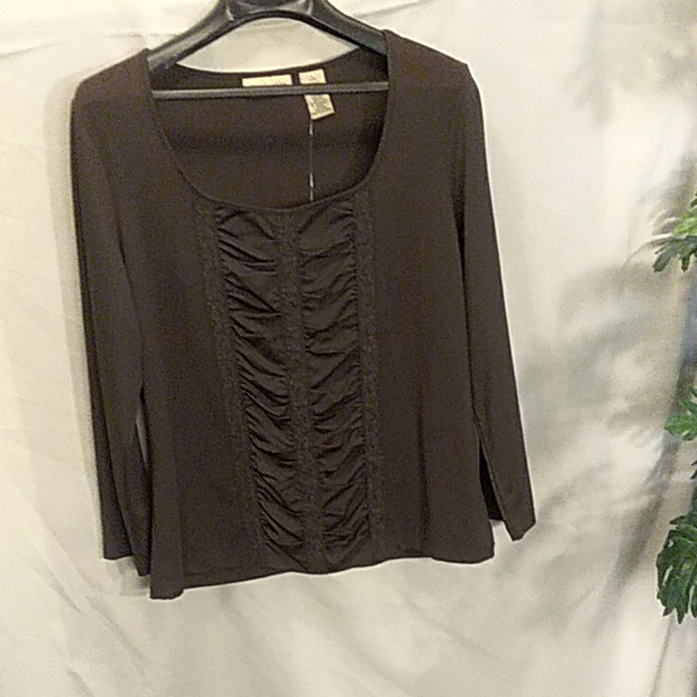 Apostrophe knit top size L new